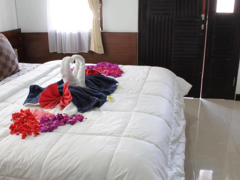 Dedy Beach Inn Kuta Lombok Exteriér fotografie